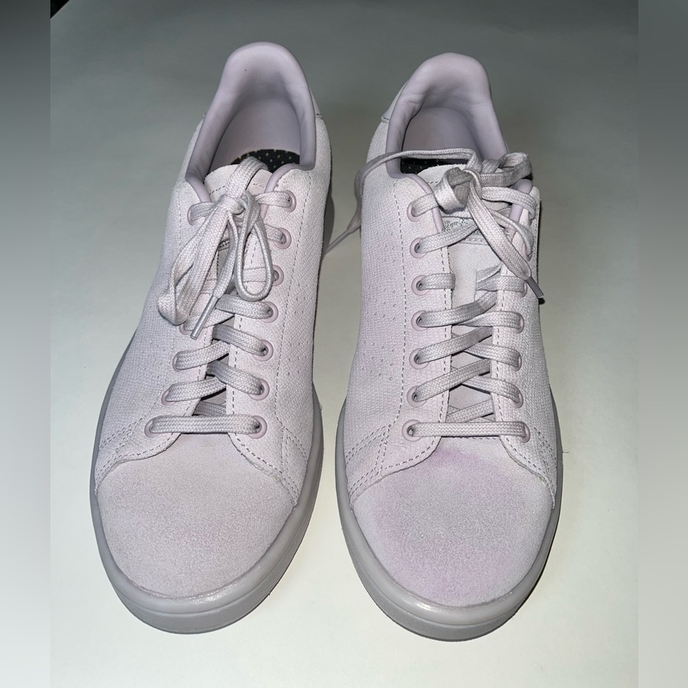 Mauve adidas cloudfoam advantage shoes.  Size 8.5.